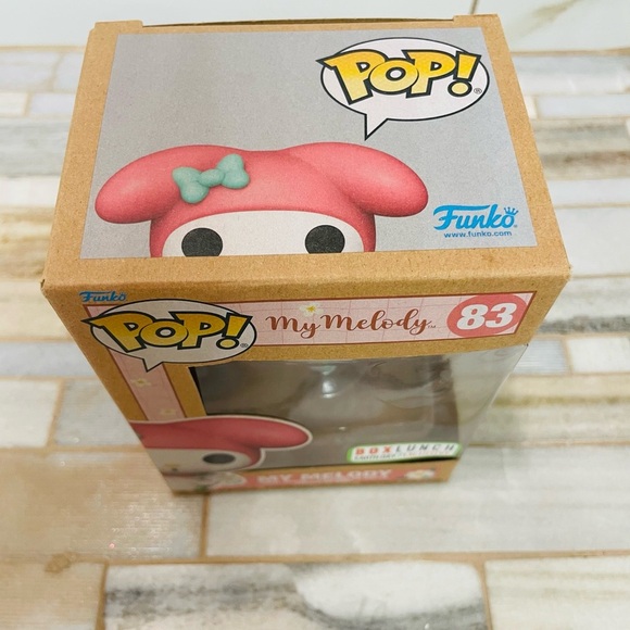 Funko My Melody Pink and White Vinyl Figure 83 box lunch earth day exclusive - Picture 4 of 9